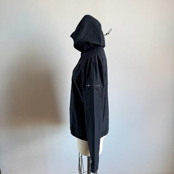 NIKE Women's UV Protection Light Hooded Running Jacket DH1990 010 N5 - Picture 4 of 9